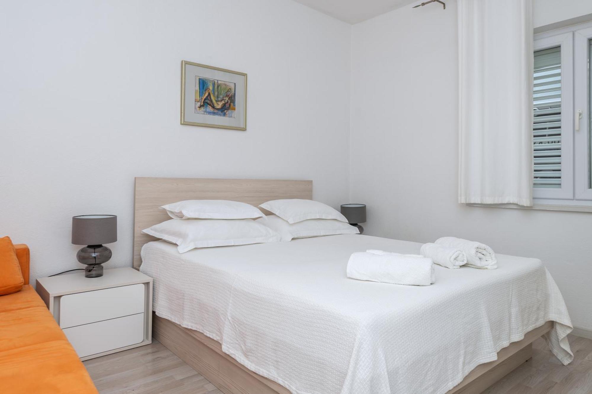 Apartments Sokol Makarska Exterior photo